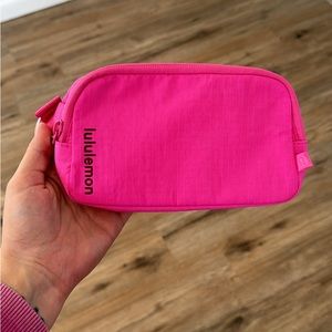 NWT LULULEMON Athletica Mini Belt Bag Sonic Pink/Red Merlot